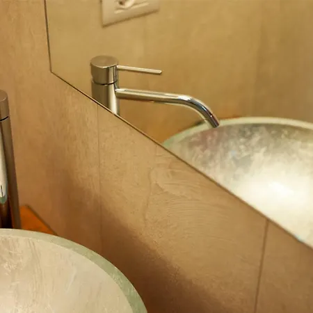 Luxury Experience | Welchome アパート